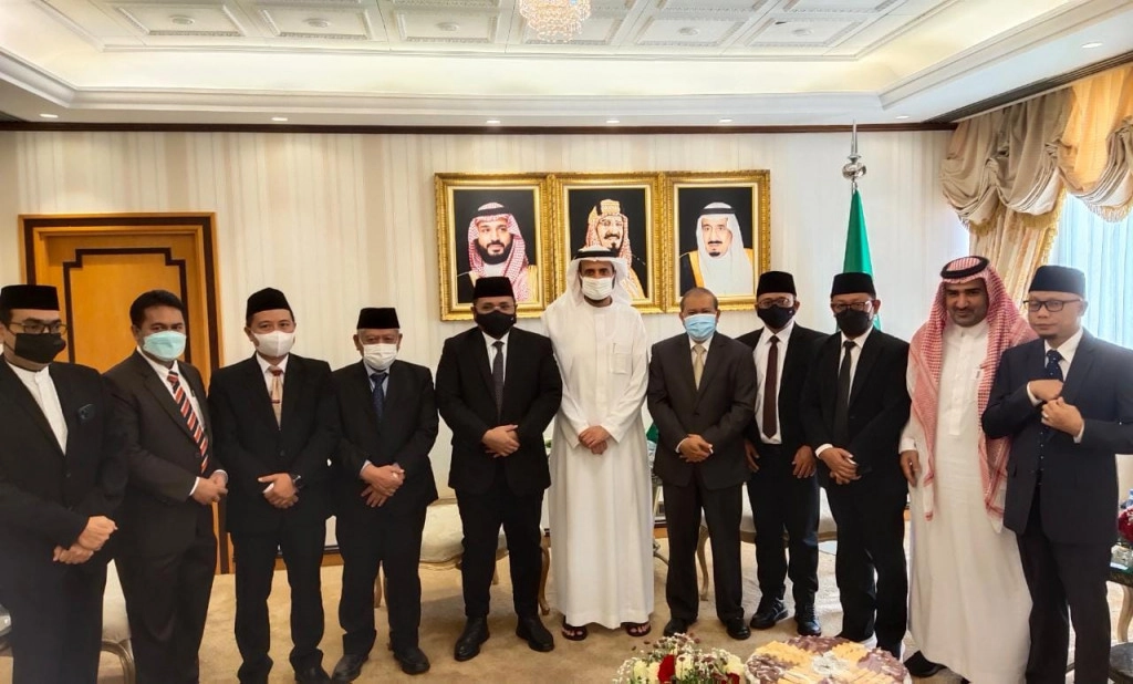 WhatsApp Image 2022-03-21 at 13.33.22.jpeg