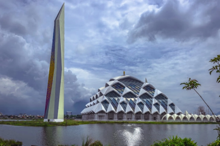 Masjid AL Jabbar 1.jpg