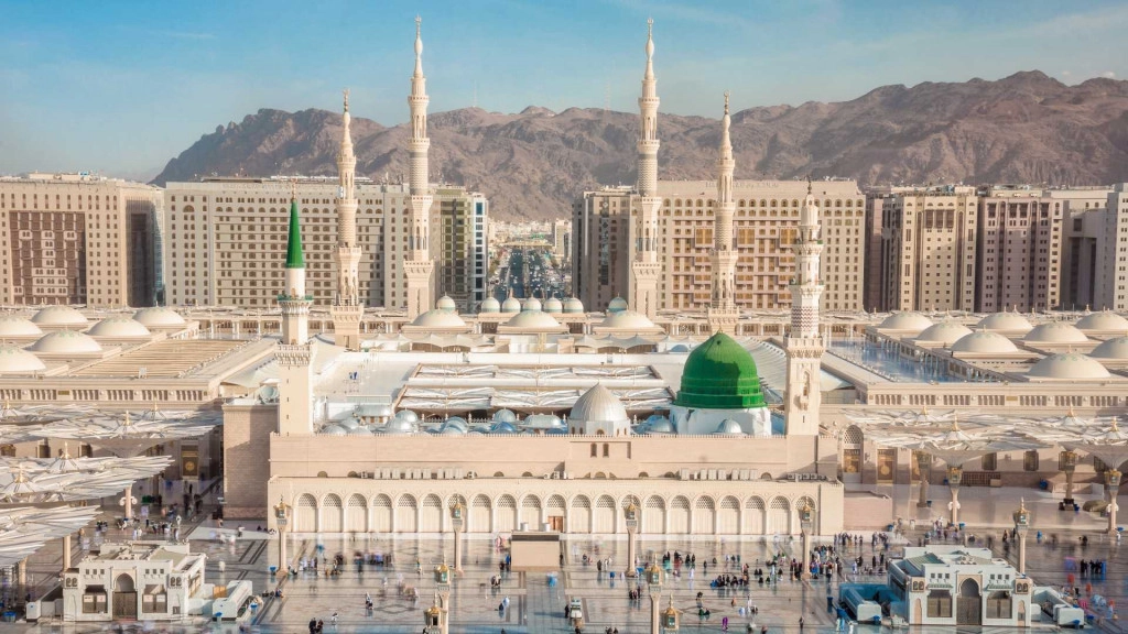 madinah-al-masjid-an-nabawi.jpg
