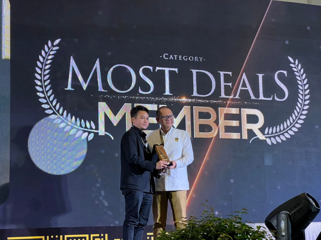 WhatsApp Image 2025-02-11 at 11.10.18.jpeg