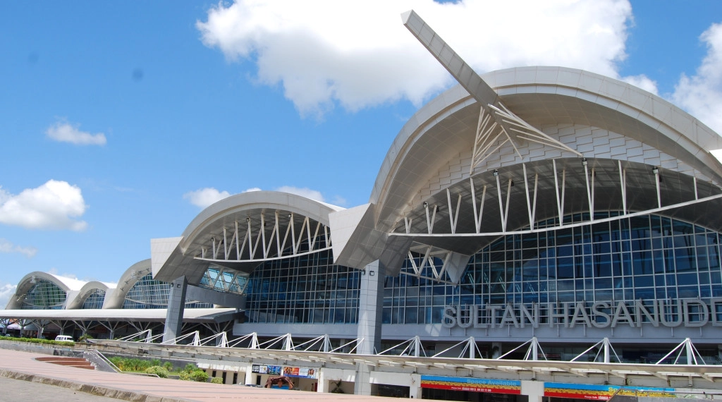 bandara-sultan-hasanudin2.jpg