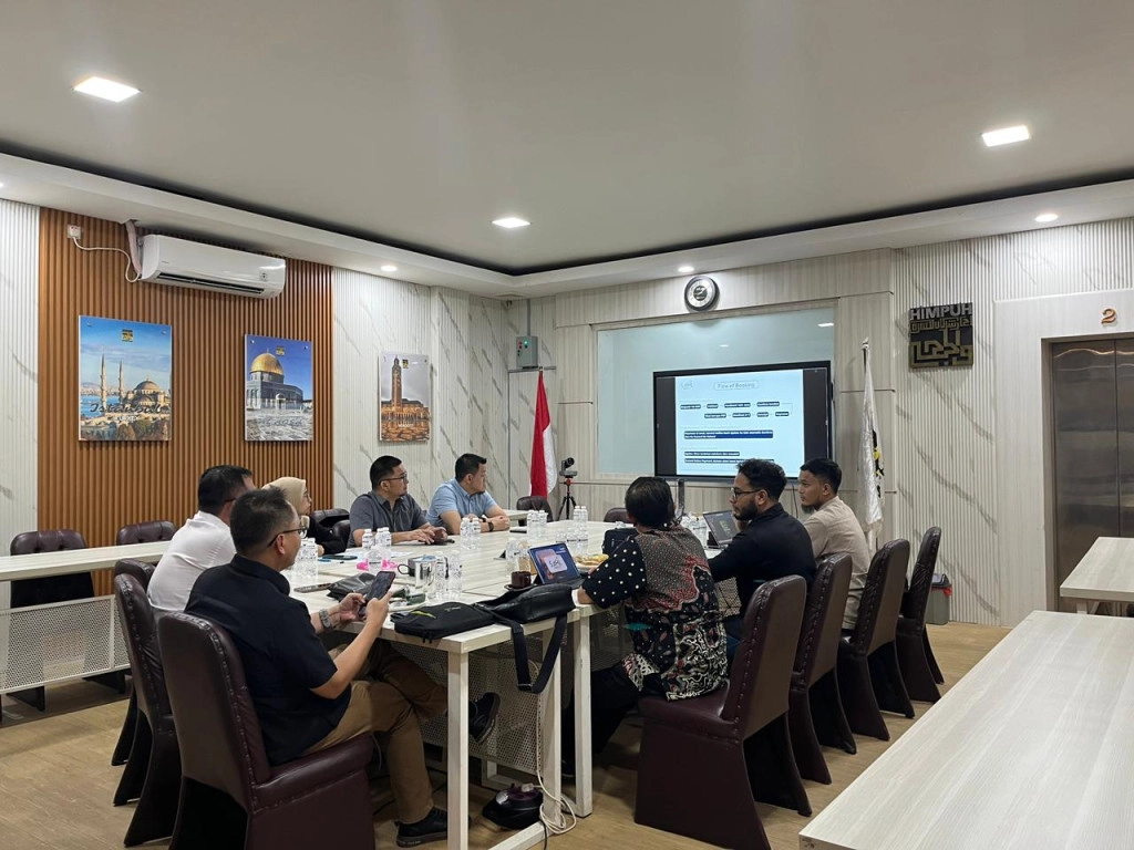 WhatsApp Image 2025-12-11 at 08.33.23.jpeg