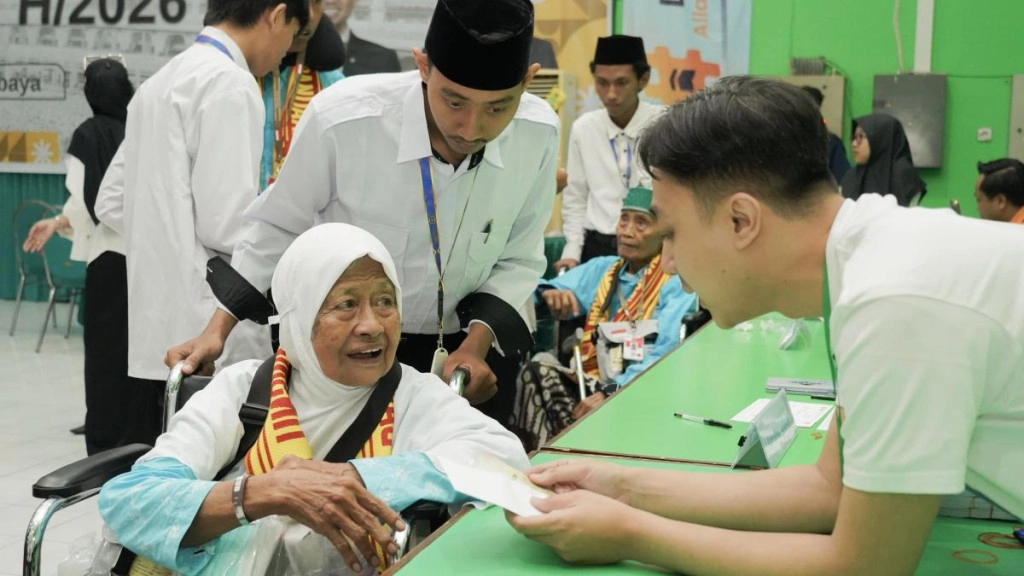bpkh-salurkan-living-cost-kepada-jemaah-haji-2026-1776924216-g159g8.jpeg