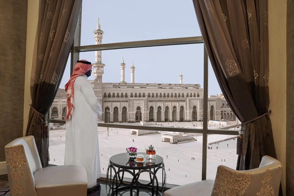 Hilton-Suites-Makkah-where-to-stay-for-Umrah.jpg